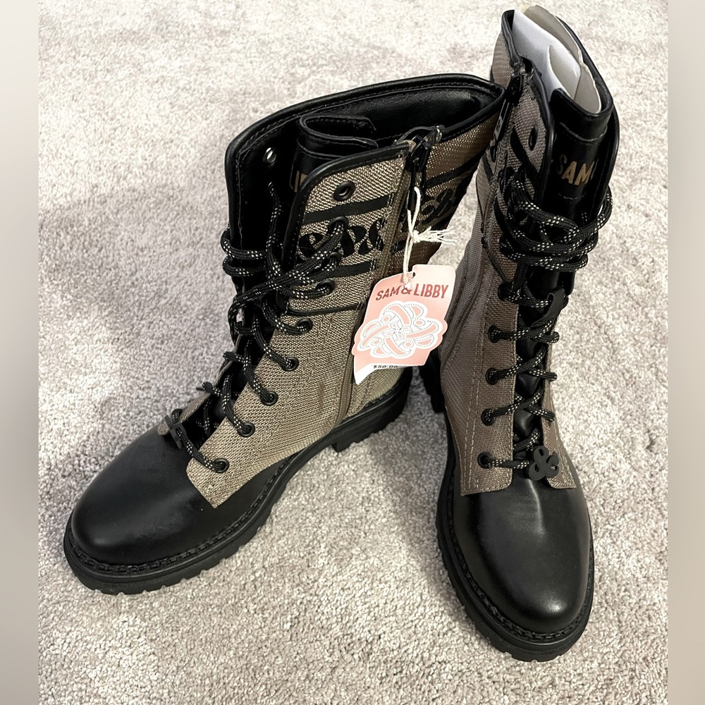 New with tags!! Size 7 Sam & Libby Moto boots!! Super cute, super light!!